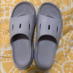 Hoka Ora Recovery Slides 3